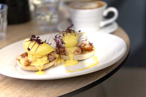 9 Best Breakfast Spots in Indiana!