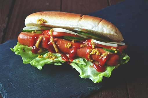 The 6 Best Hot Dog Joints in Indiana!